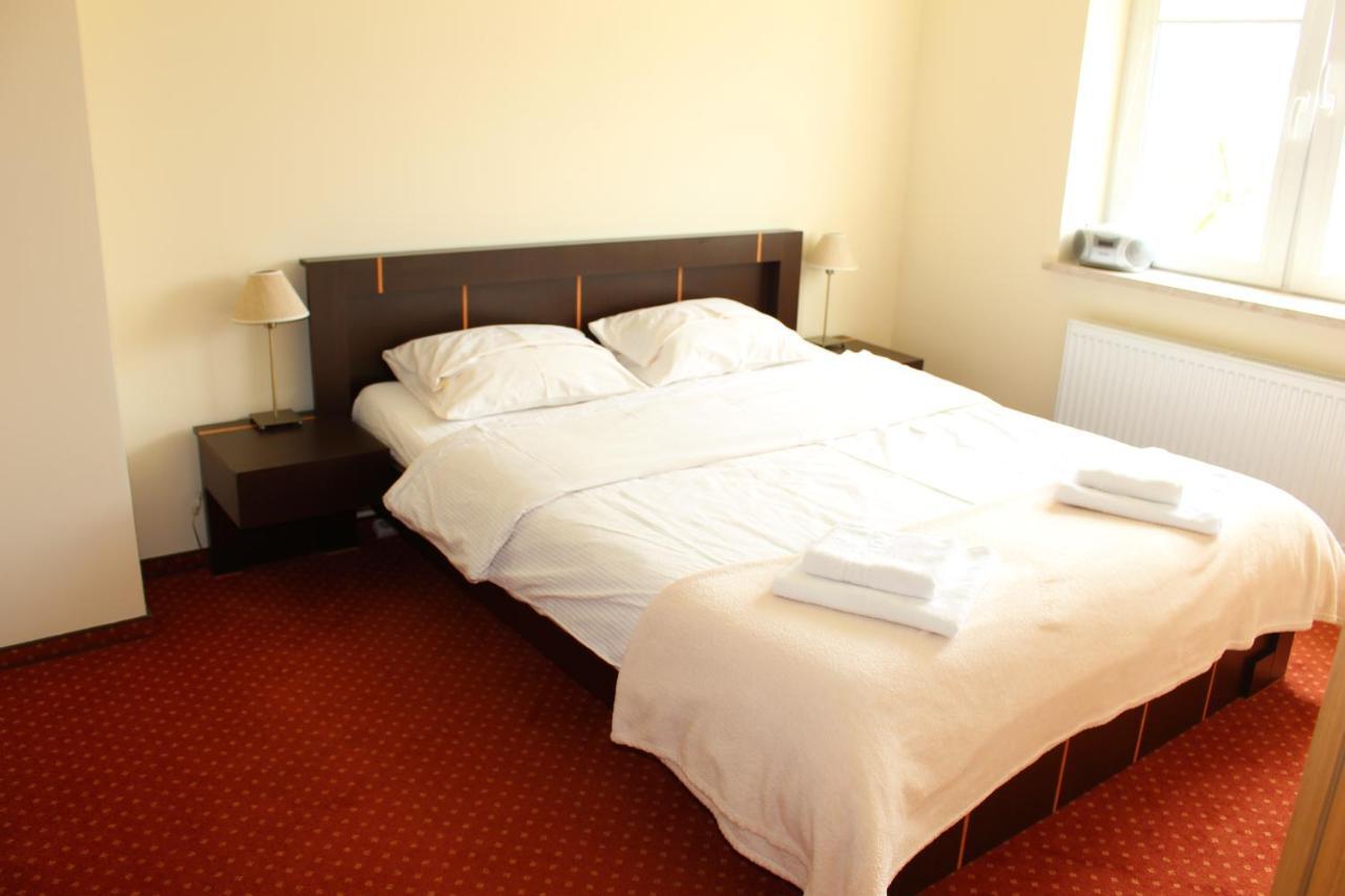 Apartament Wanda W Centrum Kolobrzegu Przy Starowce Esterno foto