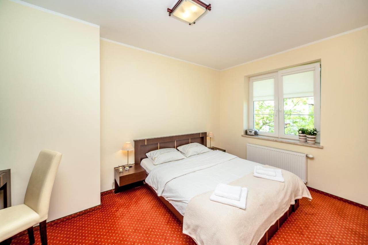 Apartament Wanda W Centrum Kolobrzegu Przy Starowce Esterno foto